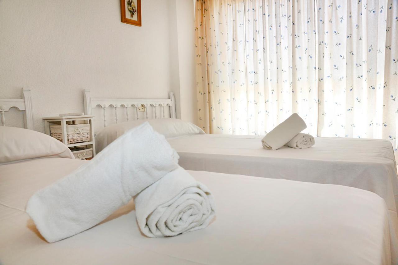 Apartamento A Pie De Playa Del Puerto De Mazarron. Buitenkant foto