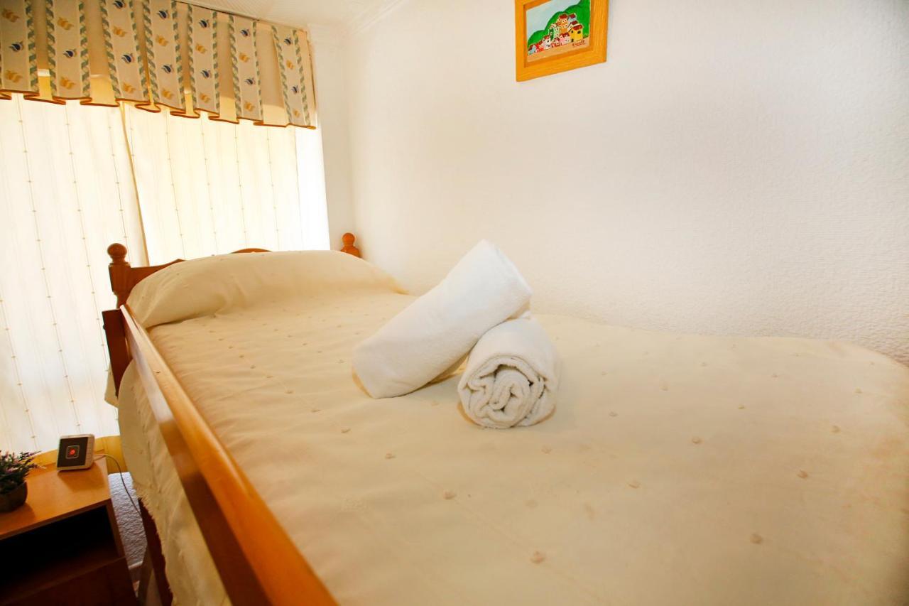 Apartamento A Pie De Playa Del Puerto De Mazarron. Buitenkant foto