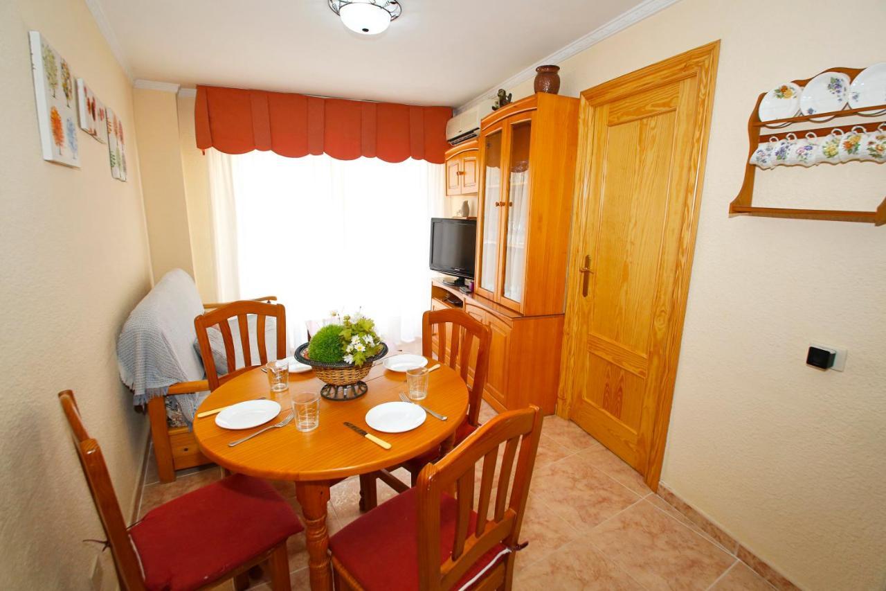 Apartamento A Pie De Playa Del Puerto De Mazarron. Buitenkant foto